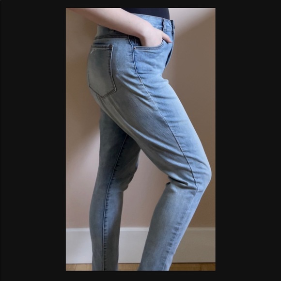 Light Wash High-Rise Super Skinny Jeans - Picture 3 of 6